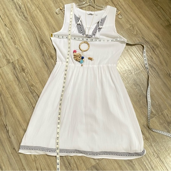 Folk vibe embroidered boho dress w prairie country shabby chic feel - Picture 13 of 14